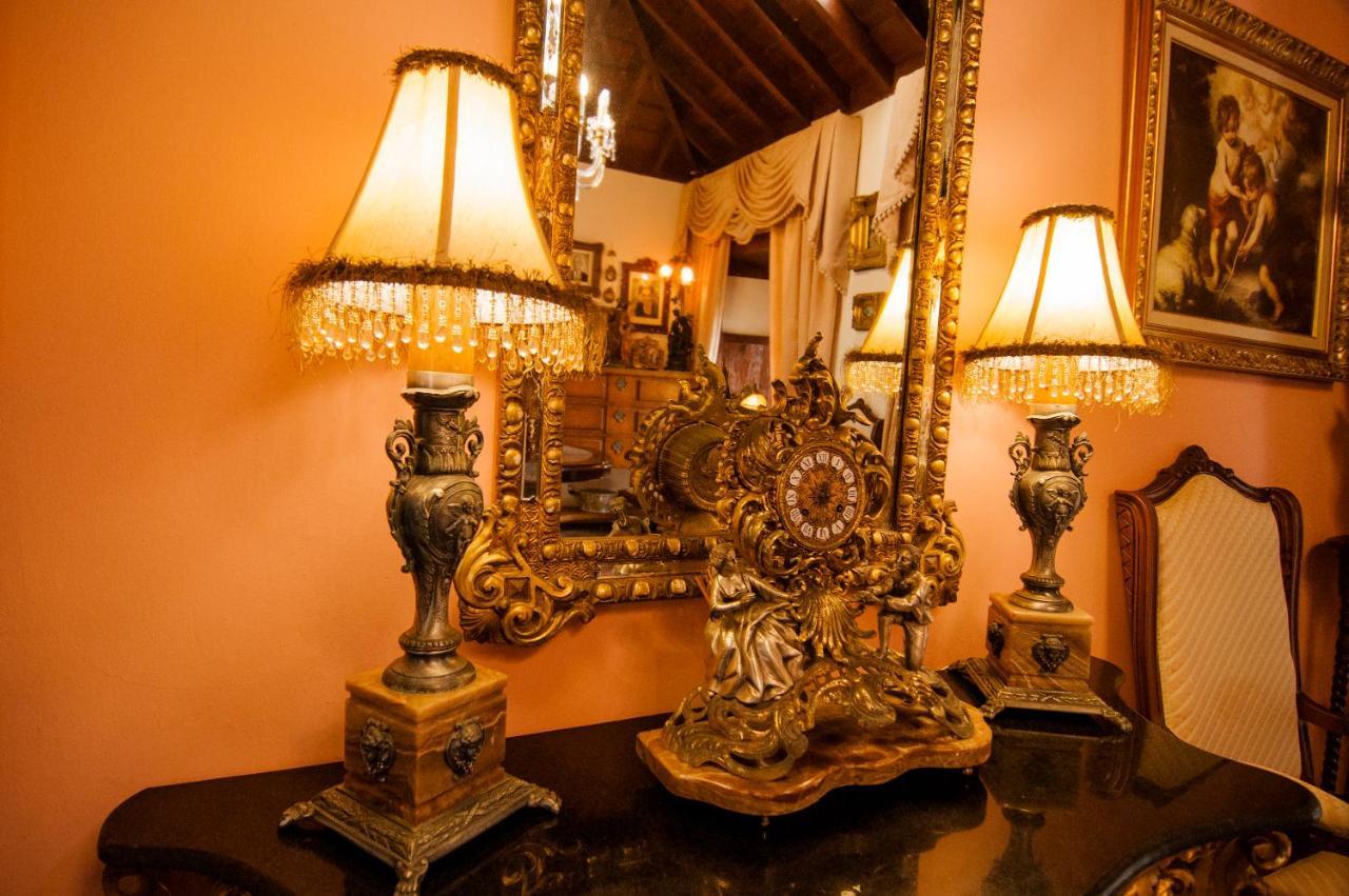 Arminda Hotel *